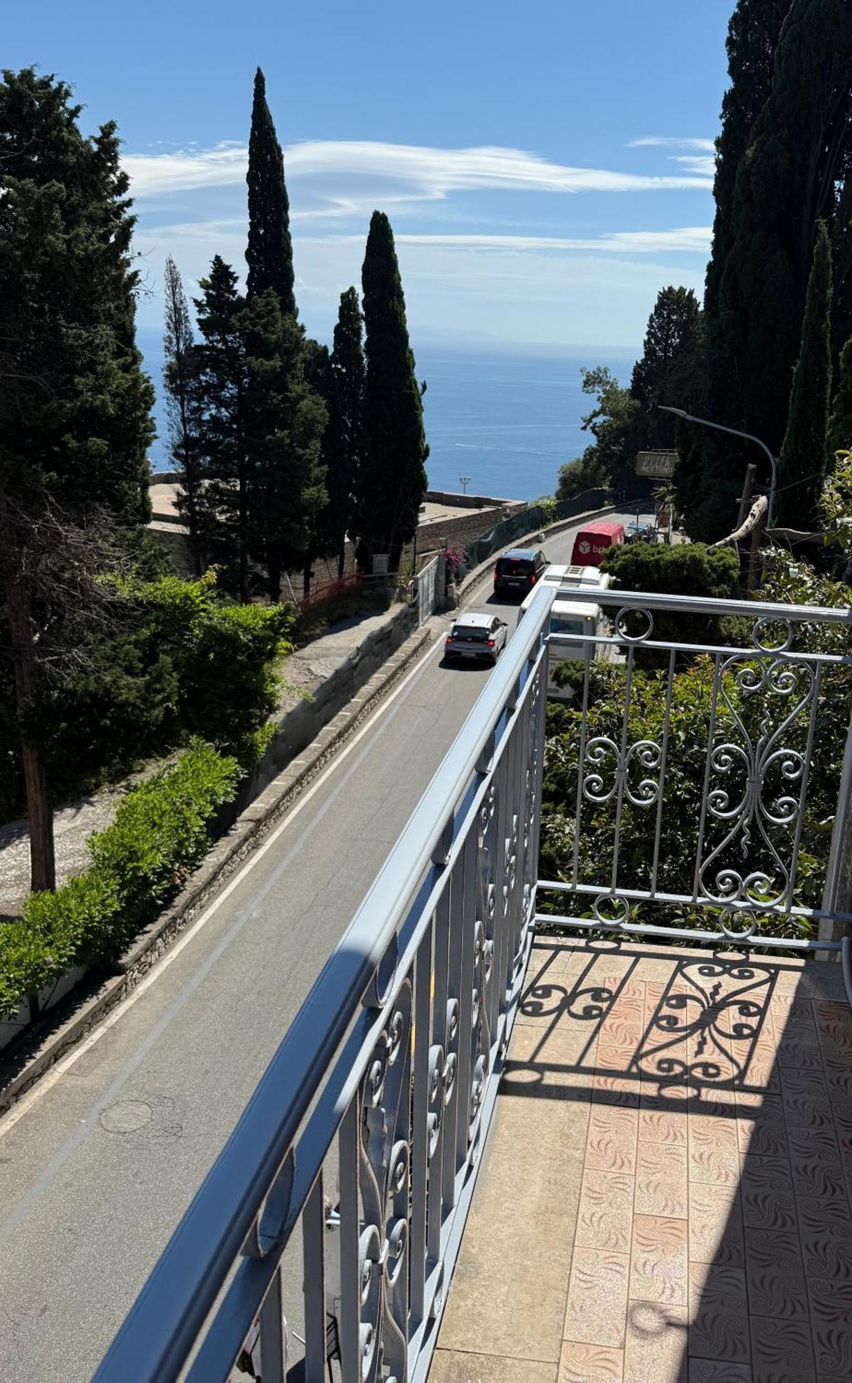 Porta Messina *