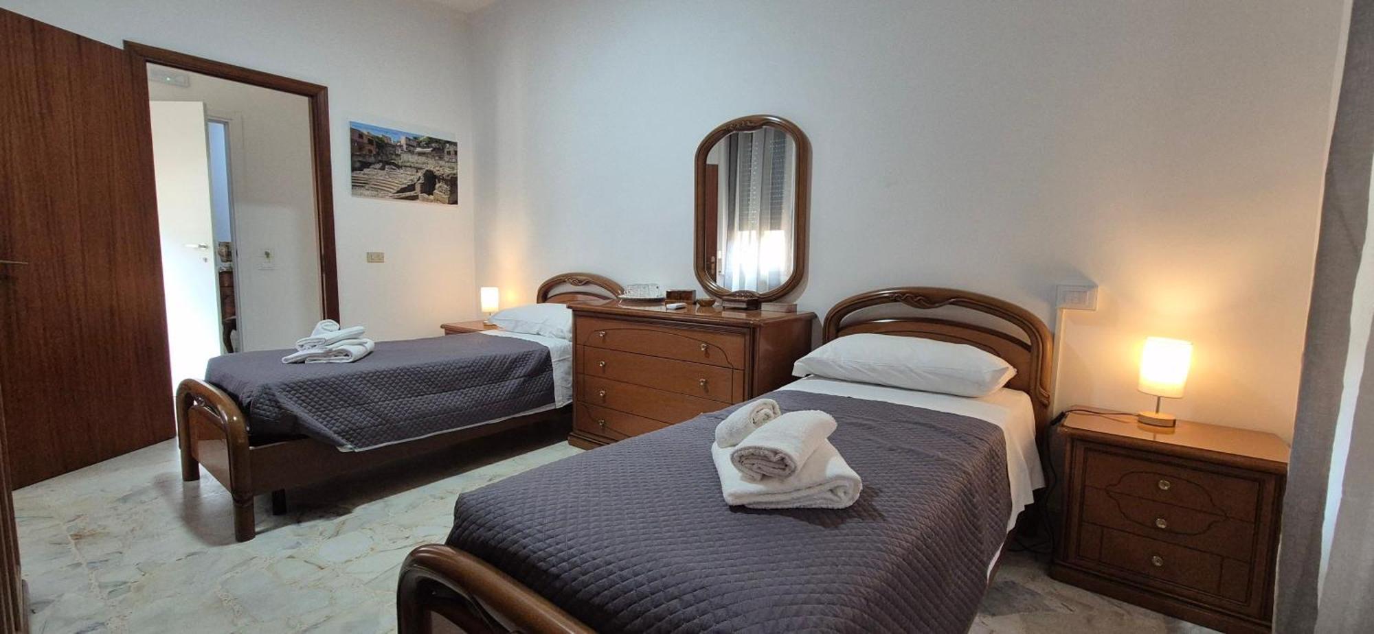 Porta Messina Guest house *